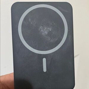 Black MagSafe Charger